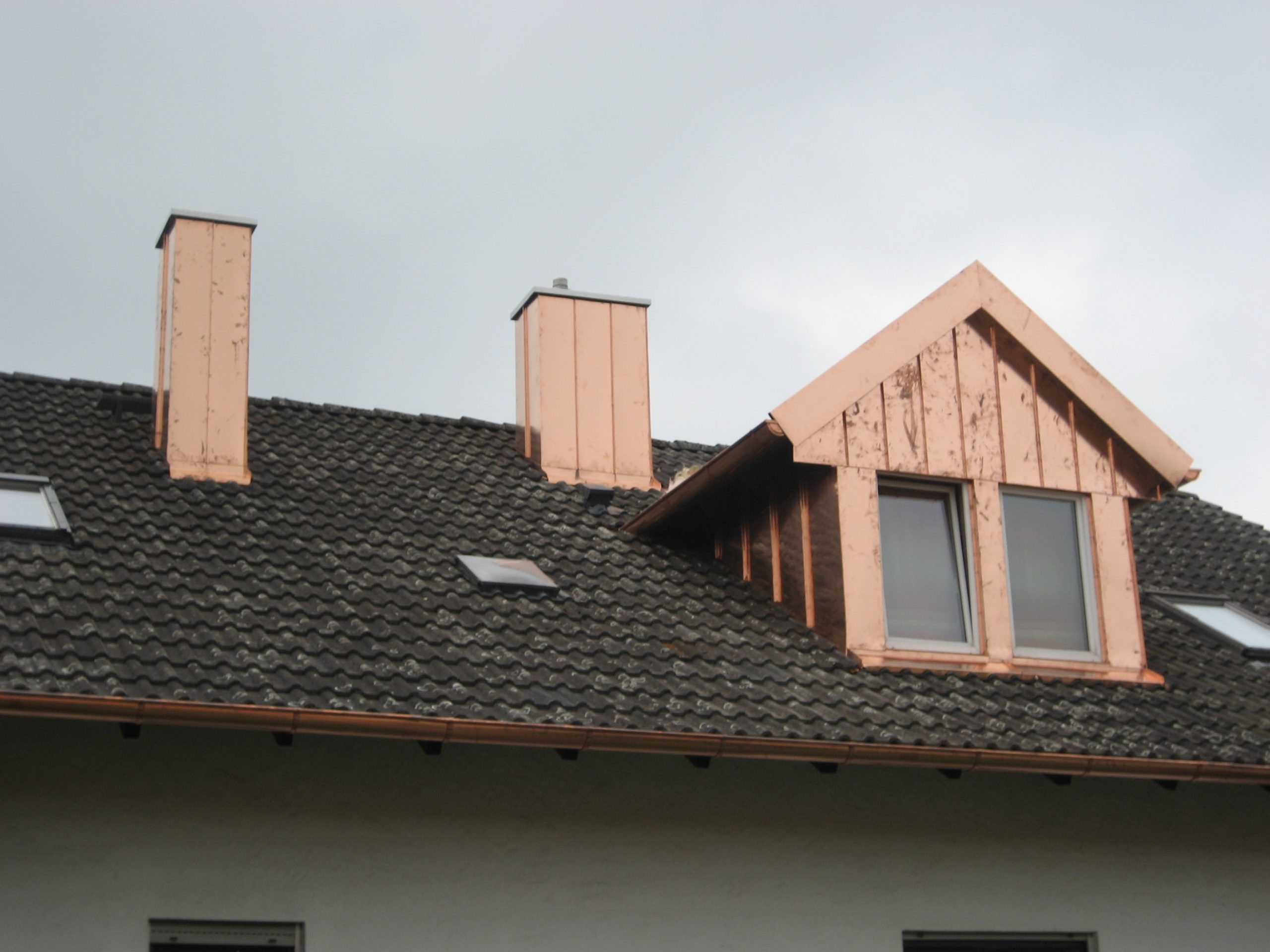 Metalldach vom Spengler Fachbetrieb fachgerecht montiert