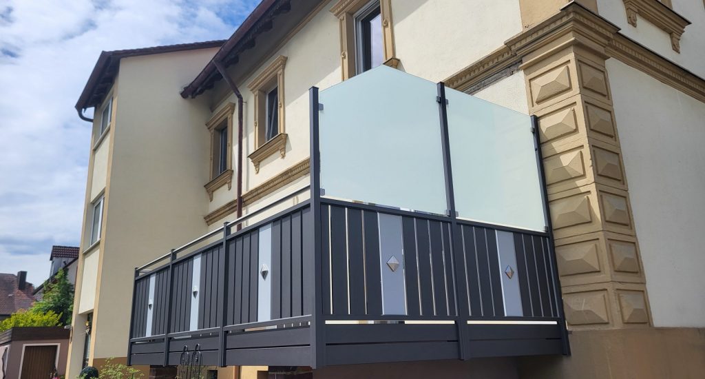 Pulverbeschichtetes Balkongeländer aus Metall für den Außenbereich