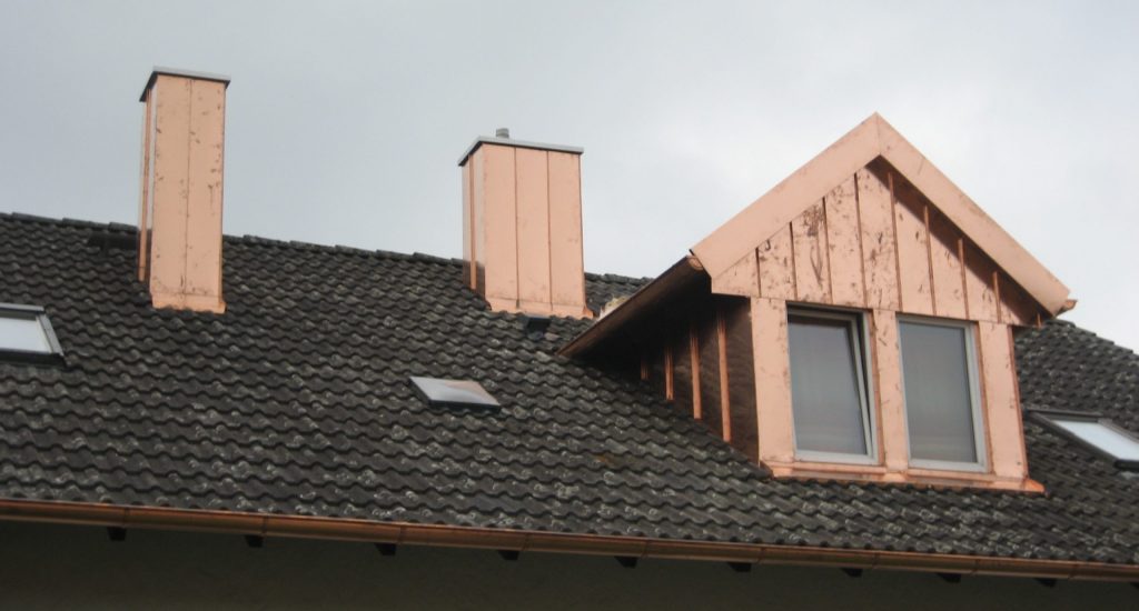 Metalldach vom Spengler Fachbetrieb fachgerecht montiert